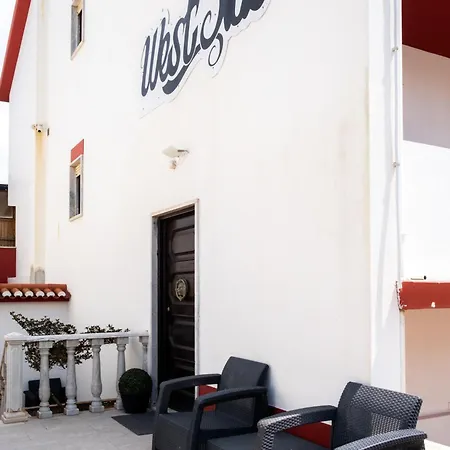 West Side Gasthof Peniche