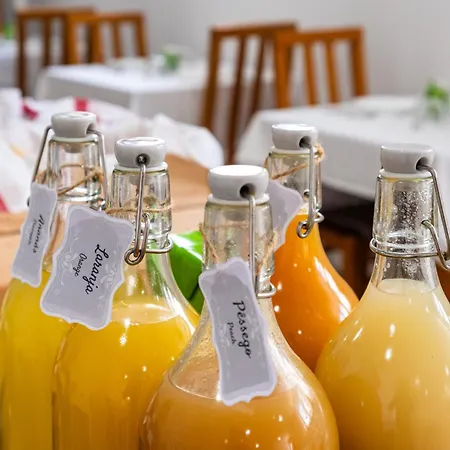 West Side Pensionat 3*