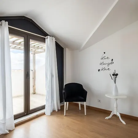 West Side Pensionat 3*