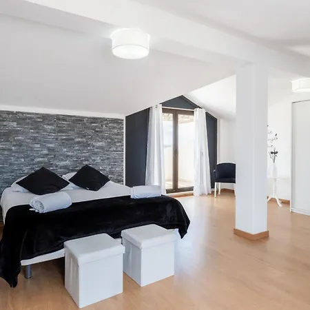 Pensionat West Side 3*