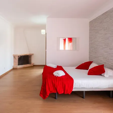 West Side Pensionat 3*